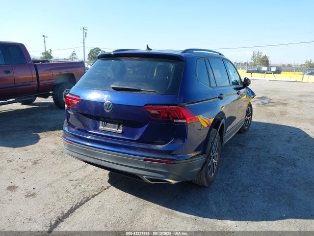 Volkswagen 2021 2021 3VV1B7AX4MM042579 Image 4