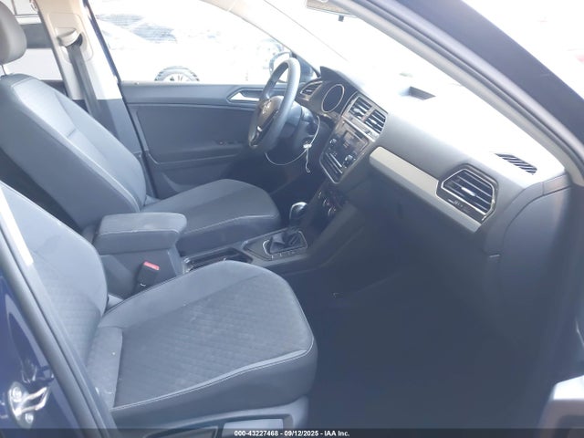 Volkswagen 2021 2021 3VV1B7AX4MM042579 Image 5