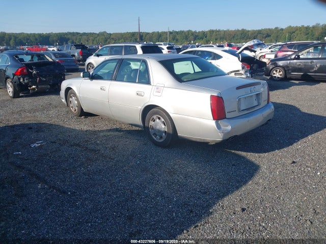2002 CADILLAC DEVILLE 1G6KD54Y22U233628 Photo 2