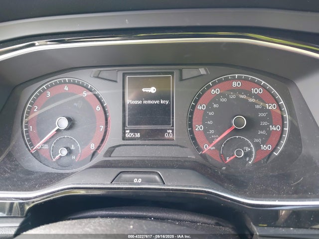 3VWC57BU1KM046568 Volkswagen 1.4 tsi