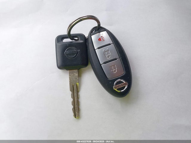 Nissan 2020 2020 1N6ED0EB7LN712109 Image 11