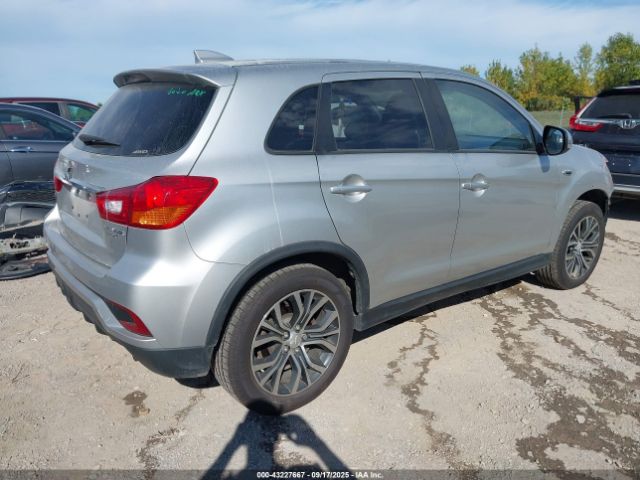 2019 MITSUBISHI OUTLANDER SPORT JA4AR3AU3KU030564 Photo 3