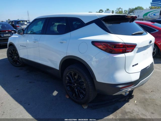 2024 CHEVROLET BLAZER 3GNKBCR40RS167465 Photo 2