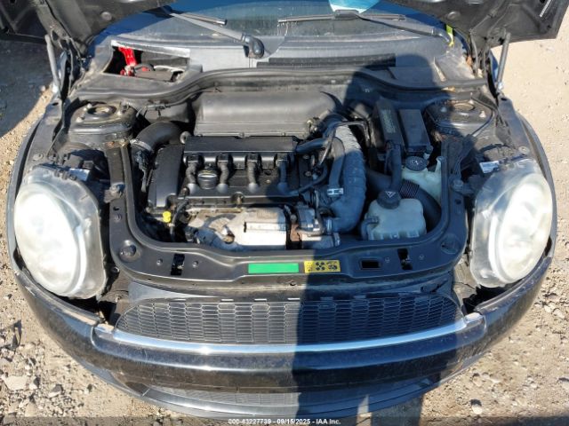 2009 MINI COOPER S CLUBMAN WMWMM33539TP93219 Photo 9