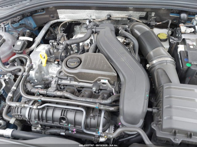 3VW7X7BU8SM076436 Volkswagen tsi