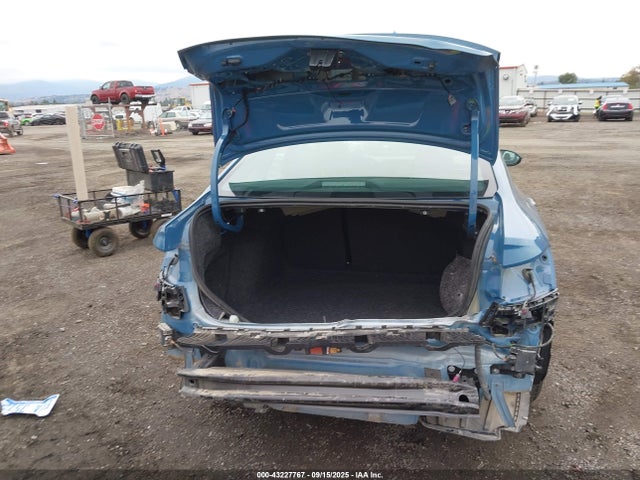 3VW7X7BU8SM076436 Volkswagen tsi