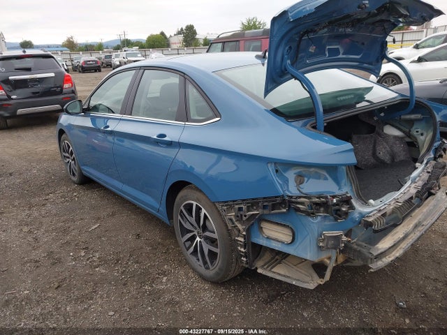 3VW7X7BU8SM076436 Volkswagen tsi