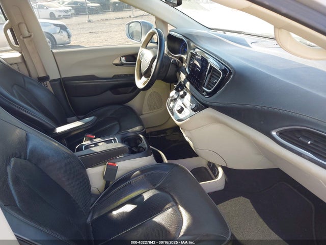 2018 CHRYSLER PACIFICA 2C4RC1GGXJR269122 Photo 4