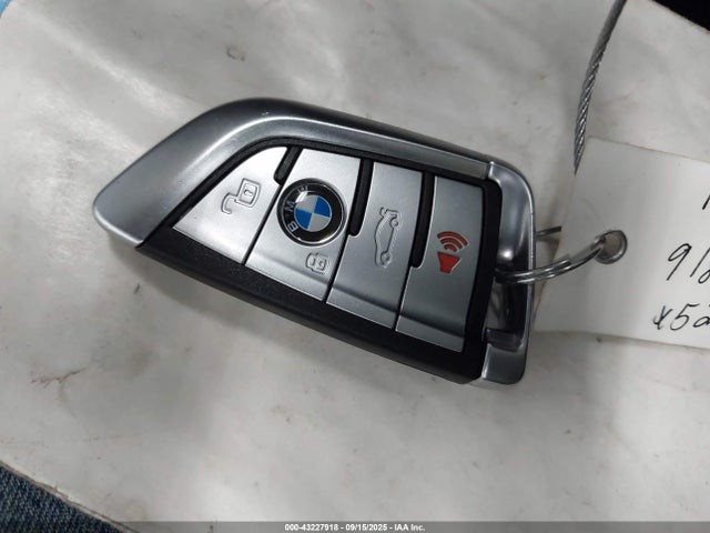 BMW 2023 2023 5UX53DP04P9S20384 Image 11