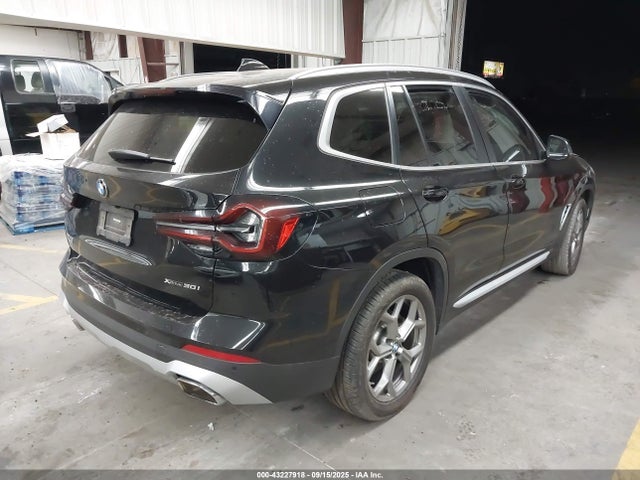BMW 2023 2023 5UX53DP04P9S20384 Image 4