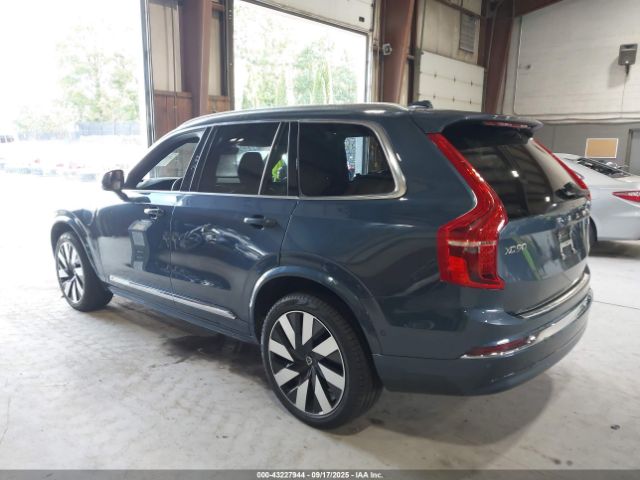 2024 VOLVO XC90 RECHARGE PLUG-IN HYBRID YV4H60CF8R1210674 Photo 2