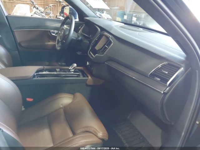 2024 VOLVO XC90 RECHARGE PLUG-IN HYBRID YV4H60CF8R1210674 Photo 4