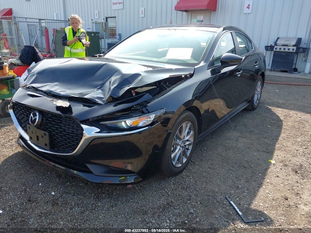 Mazda pyukd 2024 3MZBPAAM3RM405420 Image 2