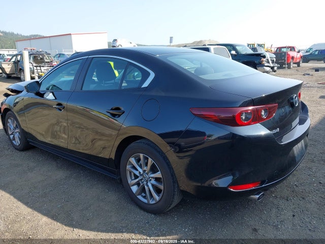 Mazda pyukd 2024 3MZBPAAM3RM405420 Image 3