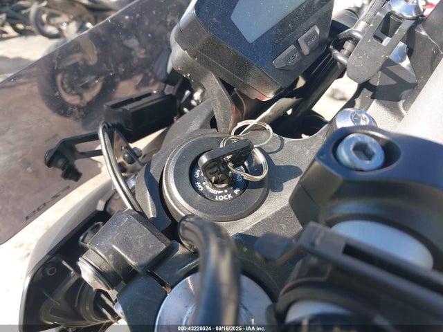 Yamaha 2017 2017 JYARN53E3HA001979 Image 11