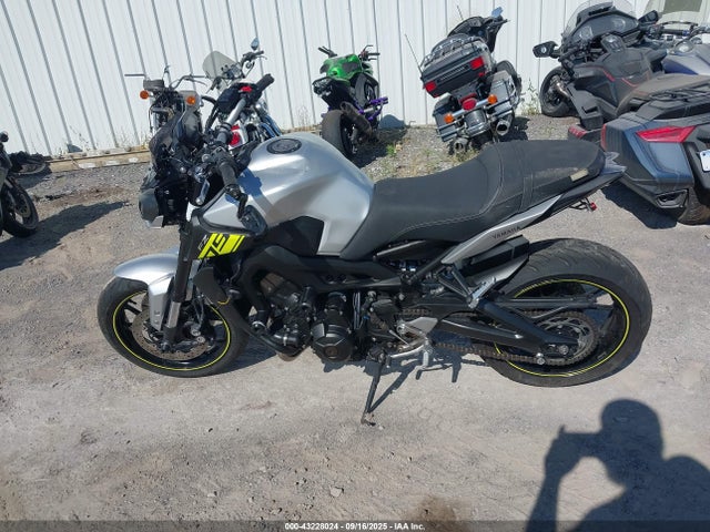 Yamaha 2017 2017 JYARN53E3HA001979 Image 13