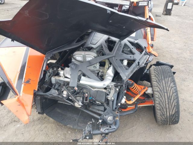 2018 POLARIS SLINGSHOT 57XAARFA9J8129645 Photo 9