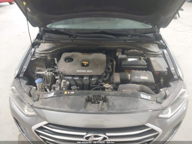 KMHD84LF8JU478304 Hyundai ELANTRA SEL