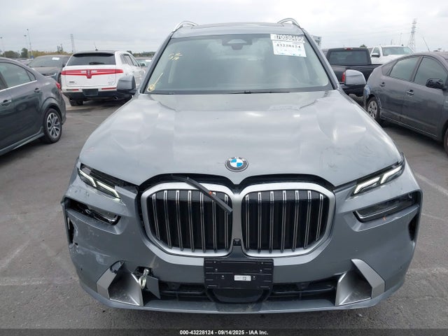 5UX23EM02S9X08416 BMW X7