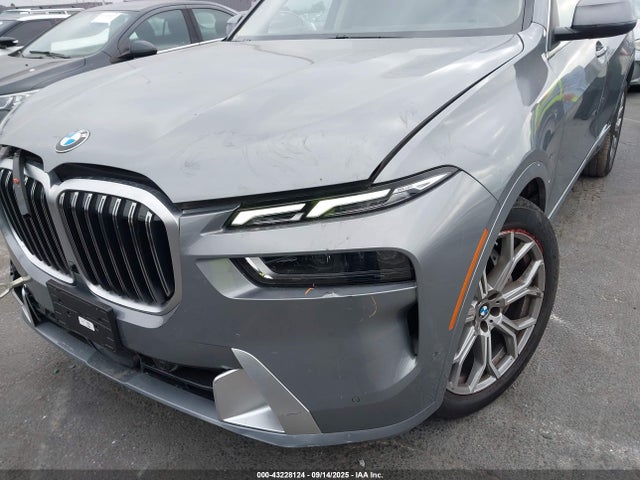 5UX23EM02S9X08416 BMW X7