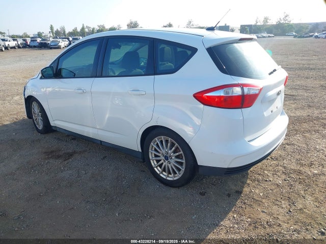 1FADP5AU8EL508031 Ford atk ivct hev