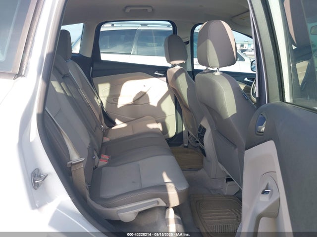 1FADP5AU8EL508031 Ford atk ivct hev