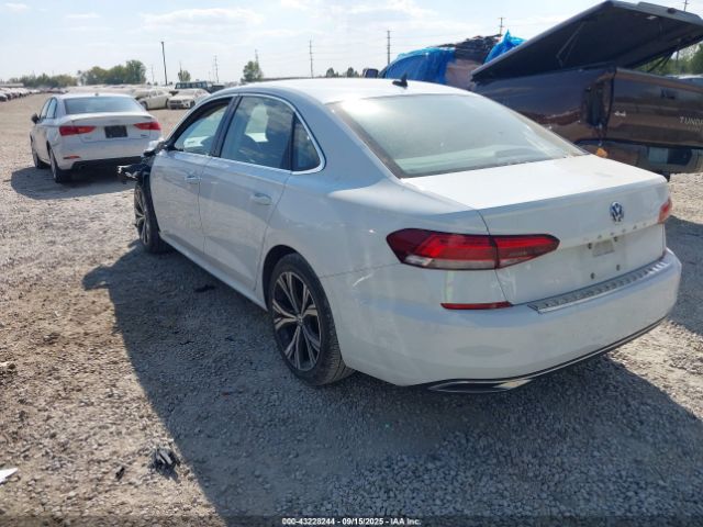 2022 VOLKSWAGEN PASSAT 1VWSA7A33NC007244 Photo 2