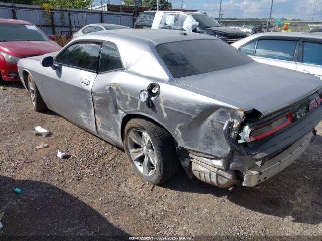 2016 DODGE CHALLENGER 2C3CDZAGXGH352675 Photo 2