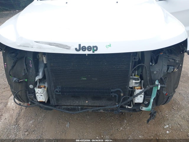 Jeep Grand Cherokee 2015 1C4RJFAG4FC821872 Image 6