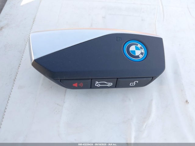 BMW 2024 2024 WB523CF07RCN65894 Image 11