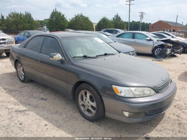 2001 LEXUS ES 300 JT8BF28G515106824