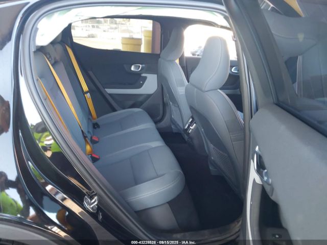 2021 POLESTAR 2 LPSED3KA1ML006341 Photo 7