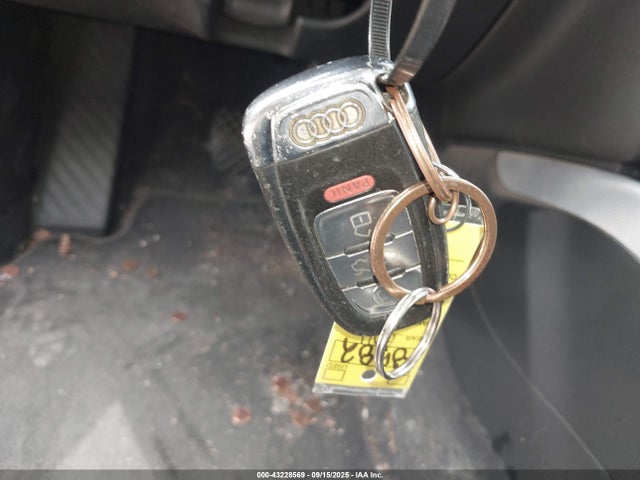 2011 AUDI A4 WAUFFAFL8BN030754 Photo 10