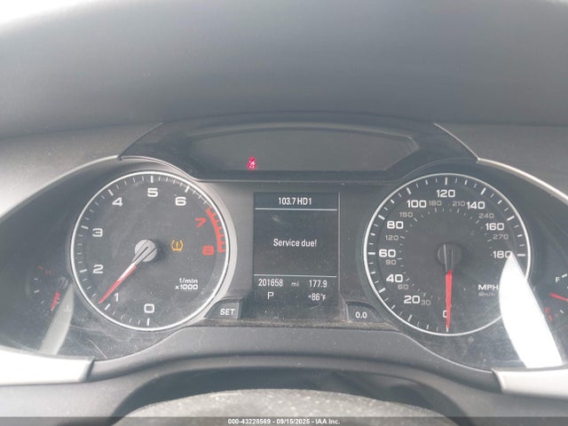 2011 AUDI A4 WAUFFAFL8BN030754 Photo 6