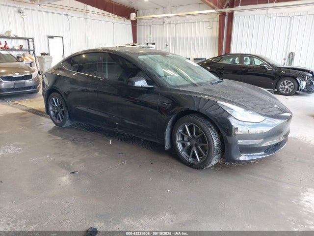 2021 TESLA MODEL 3 5YJ3E1EB9MF090545 Photo 0