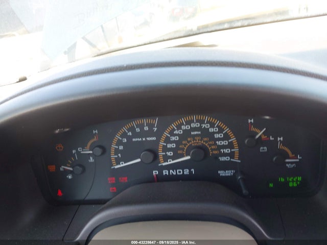 Продаж на аукціоні авто 2003 Ford Expedition Xlt, vin: 1FMPU15L33LA87015, номер лоту: 43228647