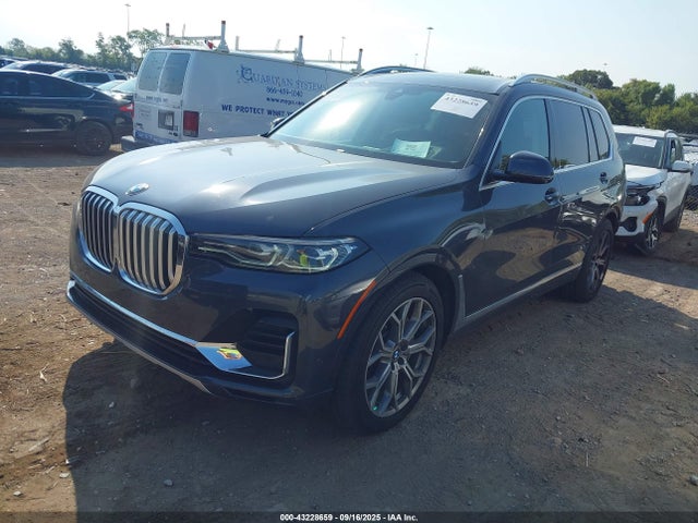 BMW X7 2019 5UXCW2C58KL084163 Image 2