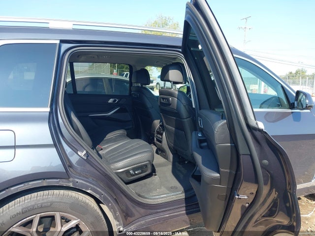 BMW X7 2019 5UXCW2C58KL084163 Image 8
