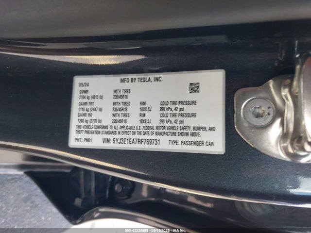 2024 TESLA MODEL 3 5YJ3E1EA7RF769731 Photo 8