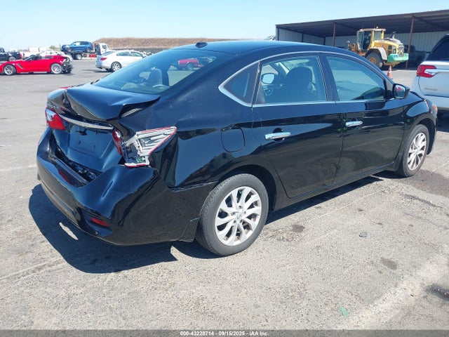 3N1AB7AP8JL632061 Nissan 2018