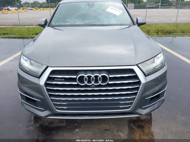 2017 AUDI Q7 WA1LAAF71HD014122 Photo 5
