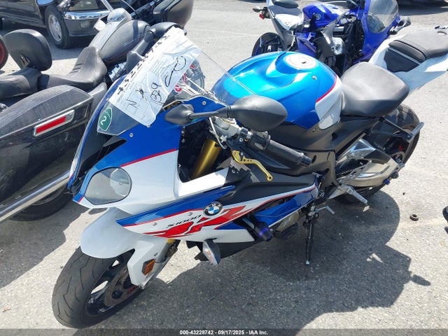 WB10D6002HZ710531 BMW 2017