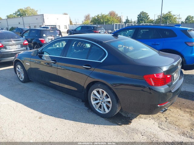 BMW 528I 2016 WBA5A7C58GG642113 Image 3
