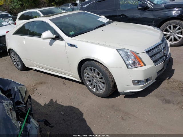 2011 CADILLAC CTS 1G6DS1ED1B0152601 Photo 0