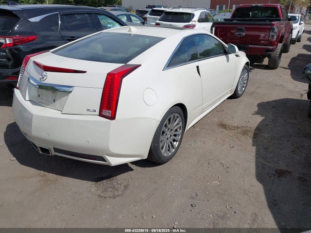 2011 CADILLAC CTS 1G6DS1ED1B0152601 Photo 3