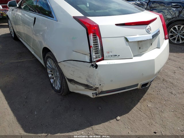 2011 CADILLAC CTS 1G6DS1ED1B0152601 Photo 5