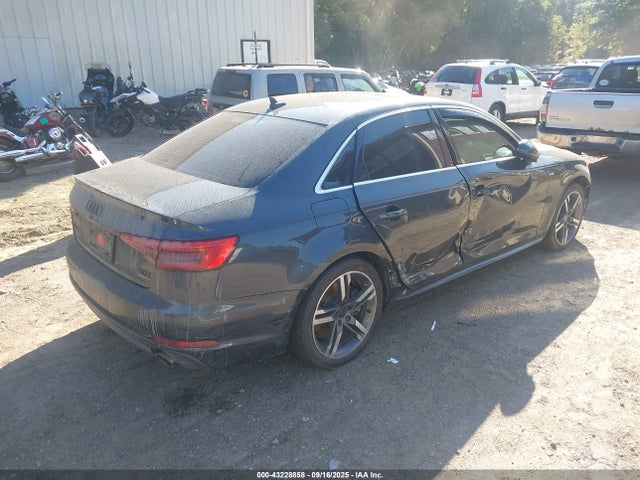 2017 AUDI A4 WAUENAF48HN006941 Photo 3