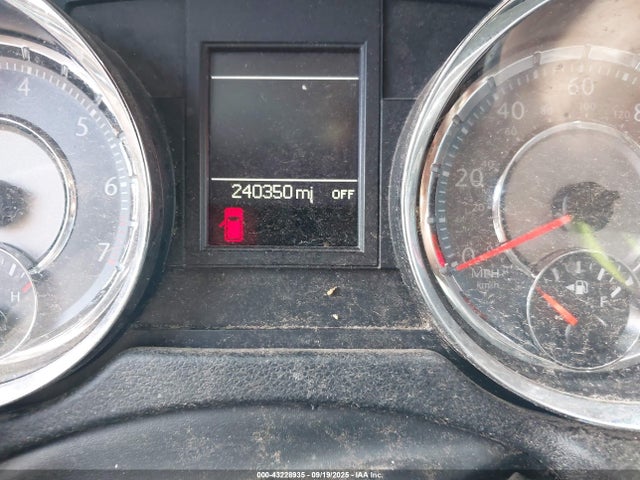 2C4RC1BG8FR730641 Chrysler Town and Country