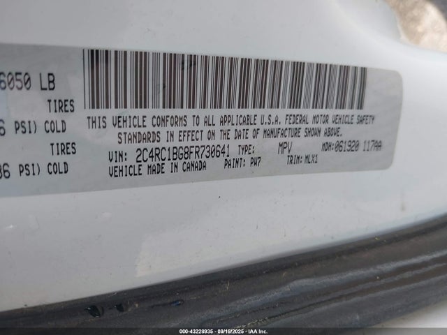 2C4RC1BG8FR730641 Chrysler Town and Country
