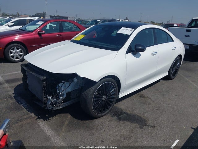 W1K5J4GB0SN482692 Mercedes-Benz m260